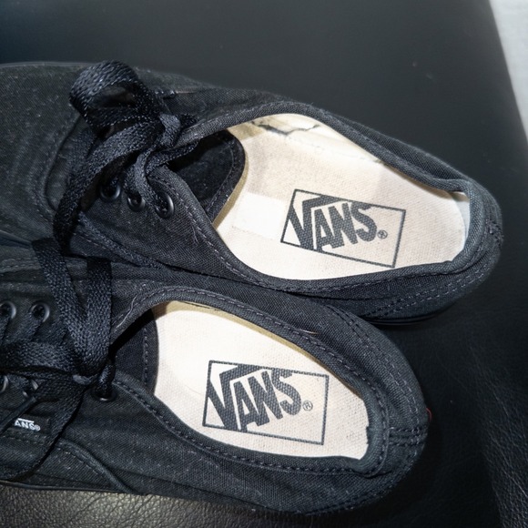 Vans Triple Black Authentic Skater Canvas Sneakers Size 7 - Picture 6 of 6